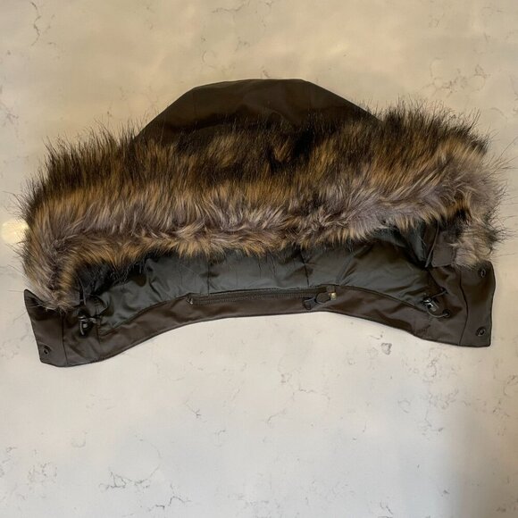 The North Face 550 Outdoor Cotton Nylon Shell Down Fill Parka Olive Green S NWOT - Picture 13 of 16